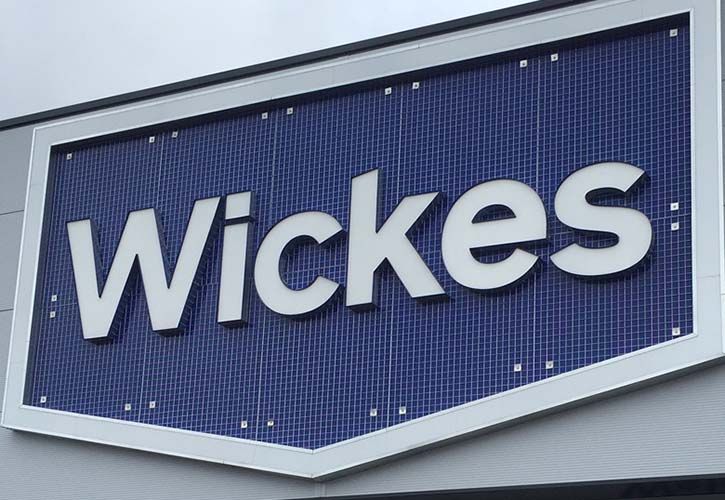 Wickes grid sign 725 x 500