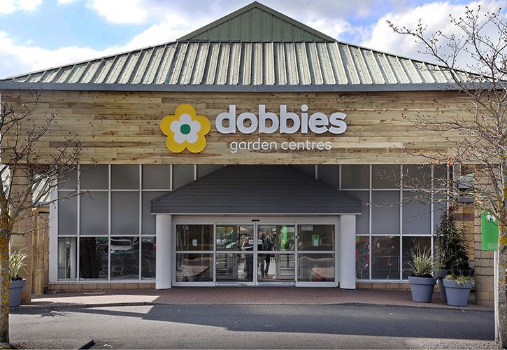 Dobbies Garden Centre - Exterior 725 x 500