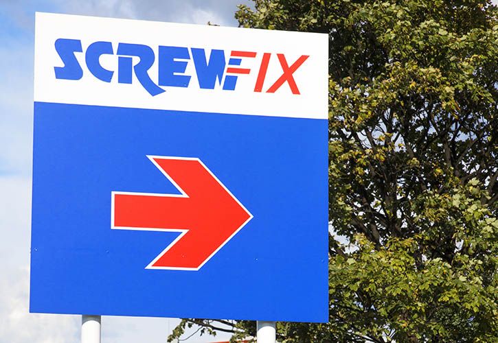 Screwfix - requires credit - shutterstock_317213033 725 x 500