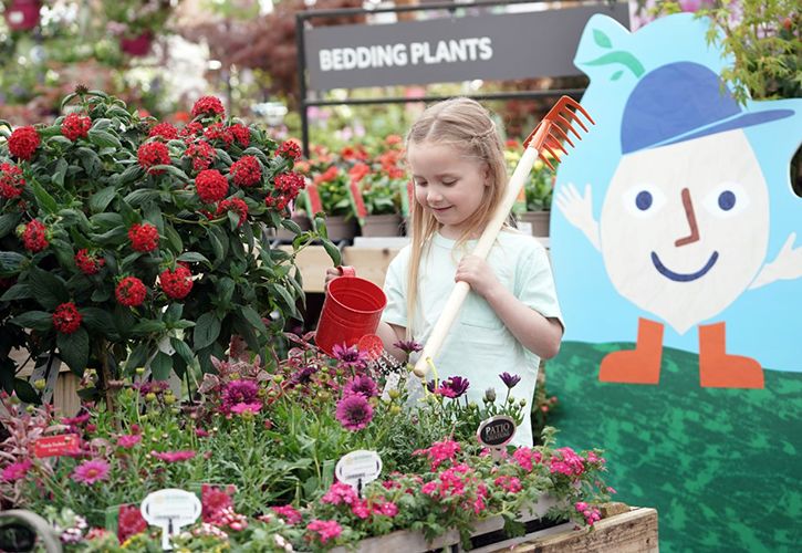 Dobbies Little Seedlings Club Paige Gallacher, age 5, from Penicuik, (C) Stewart Attwood)