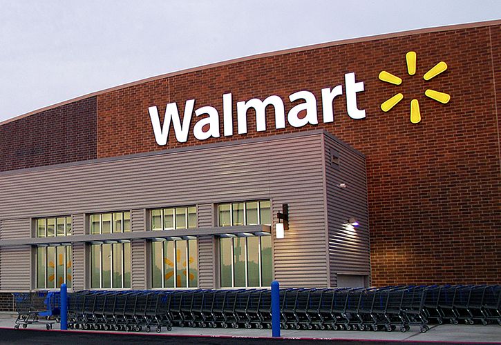 Walmart store exterior 1 725 x 500