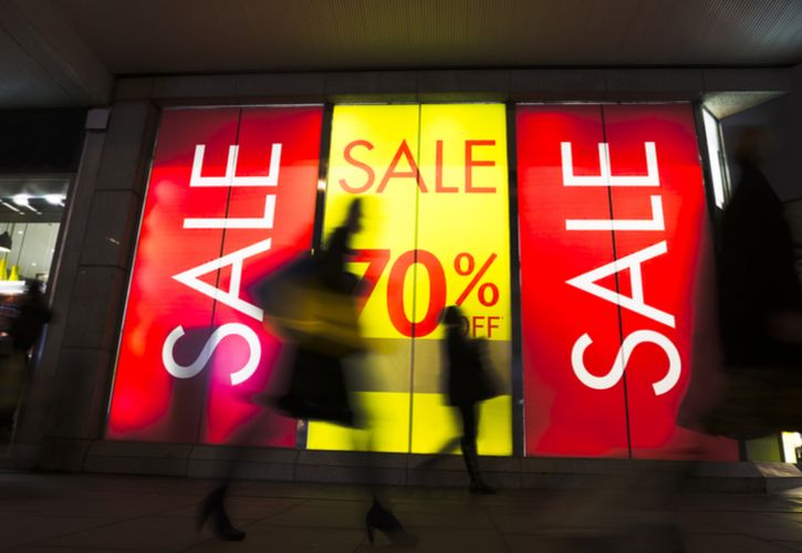 Sale signs - Shutterstock_371945593 - 725 x 500 (2)