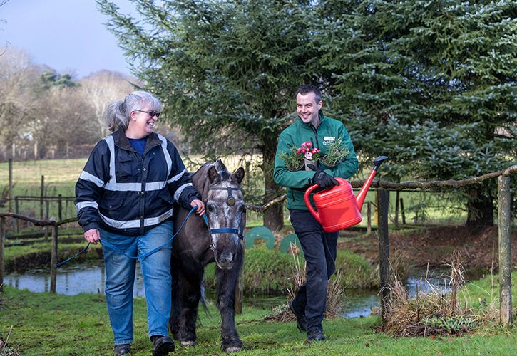 Lynda McKeeman RDA Glasgow, Ambassador Smudge and Greg Duns