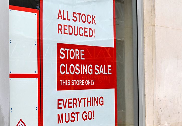 Ceri Breeze store closing down everything must go iStock-1351444927