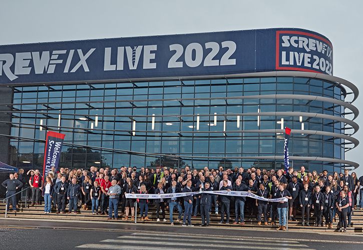 Screwfix Live Opening 725