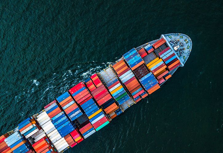 AvigatorPhotographer iStockphoto-962386090 shipping boat container sea