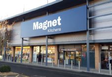 Magnet store