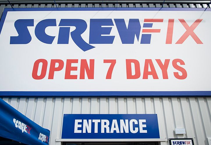 Screwfix entrance low angle cropped 725 x 500