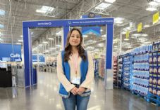 Walmart Sam's Club associate AI exit technology