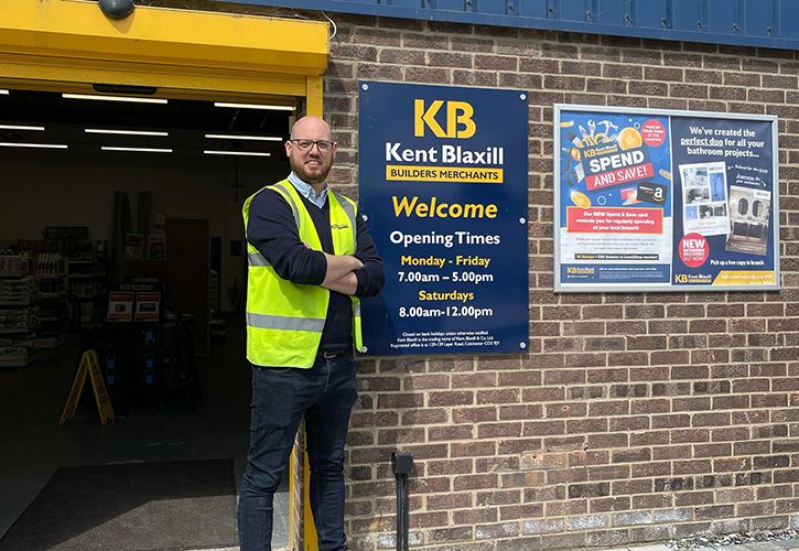 Gavin Welch new branch manager Kent Blaxhill