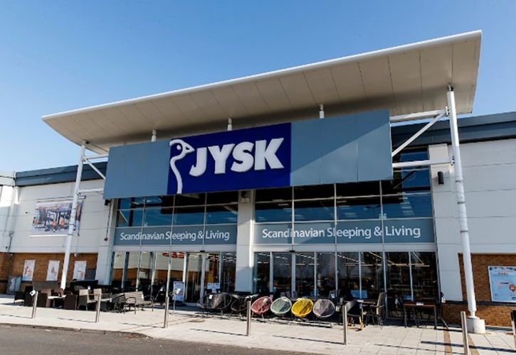 JYSK store (chairs)