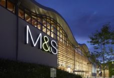 M&S Cheshire Oaks 725 x 500