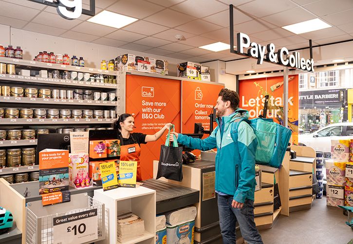 B&Q Deliveroo in store