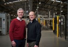 Magnet Guy Tooth L and Rupert Nichols R