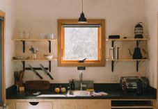 Pexels / orlovamaria / 4906250