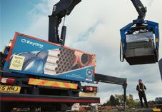 Keyline telescopic handler unloading truck (copyright Travis Perkins plc)