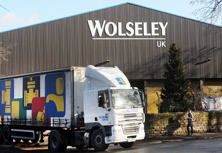 Wolseley UK sign and lorry