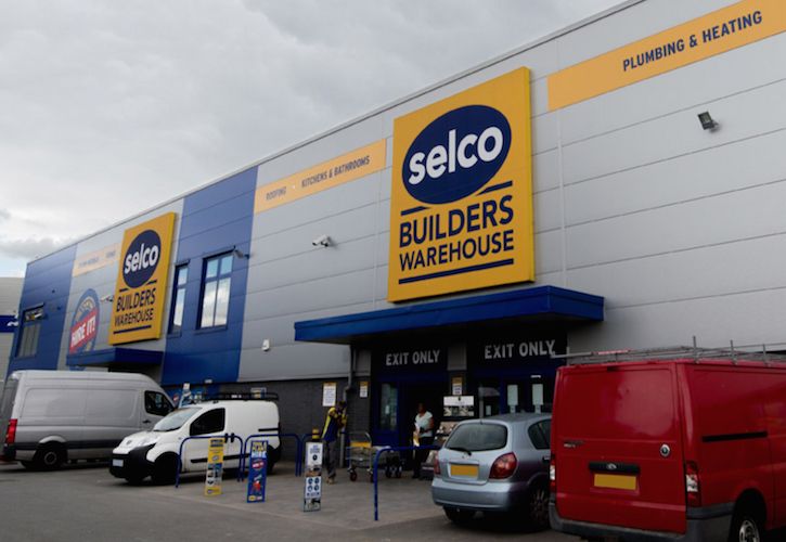 Serco Builders Warehouse new store