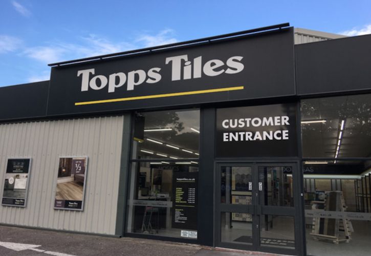 Topps Tiles store 3