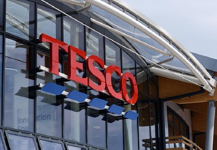 Tesco curved sign 725 x 500