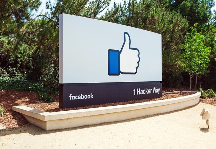 Facebook head office sign 725 x 500