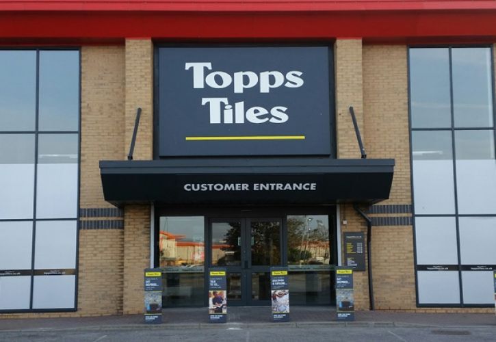 Topps Tiles STockton 725 x 500.jpg