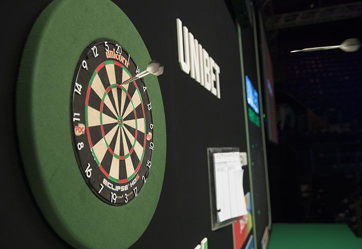 Darts - Selco - credit PDC 725 x 500.jpg