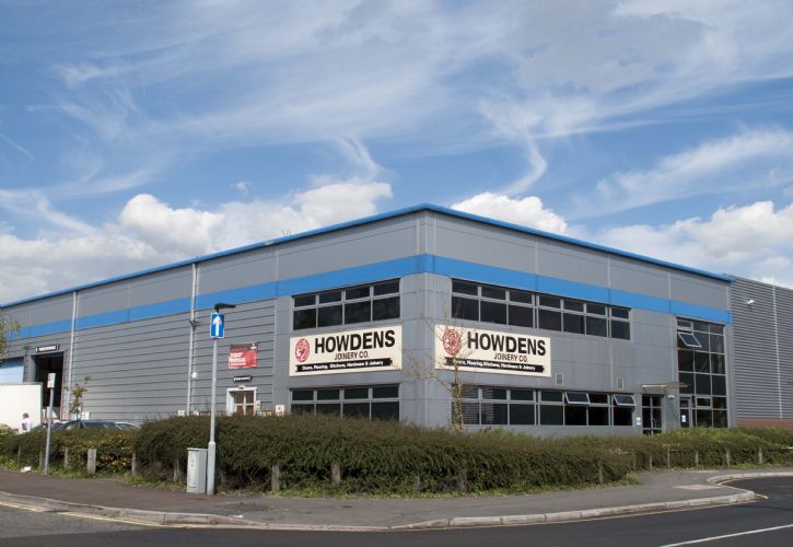 Howdens corner shutterstock_315639281 725 x 500.jpg