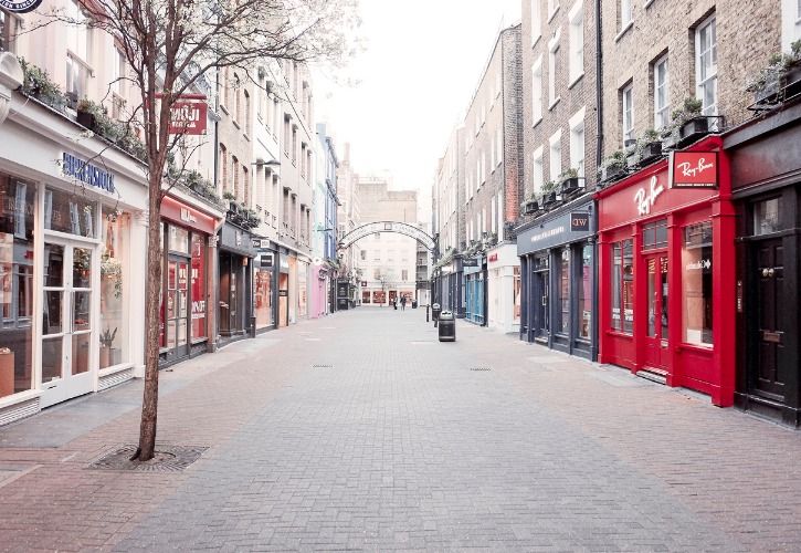 Tony Ivanov empty-carnaby-street-london-uk-picture-id1214245347