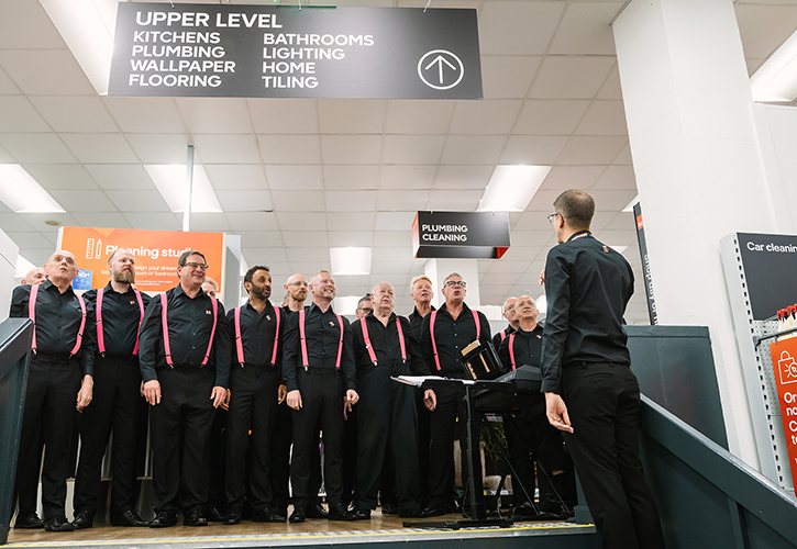 /live/news/wysiwyg/Brighton Gay Mens Choir at BQ Brighton.jpg