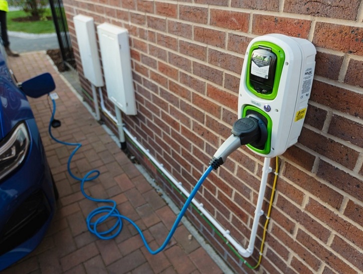 /live/news/wysiwyg/EV charging point.jpg