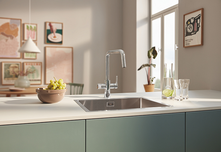 /live/news/wysiwyg/GROHE BLUE PURE EUROSMART - Tap supplying filtered water to help save single-use plastics.jpg