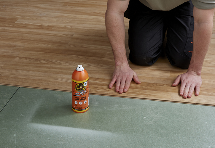 /live/news/wysiwyg/Gorilla Spray Adhesive Fitting Laminate Flooring 1 725.jpg