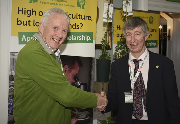 /live/news/wysiwyg/Pic 2 Neil Gow from Colegrave Seabrook with GCA CEO Peter Burks at the GCA 2023 conference.jpg