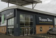 Topps Tiles Banbury December 2015 725 x 500